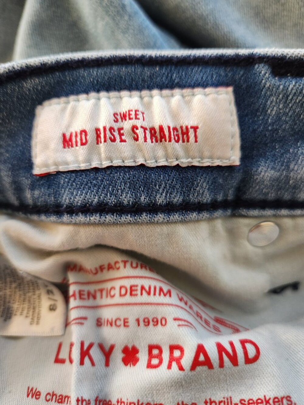 Lucky Brand Sweet Mid-Rise Straight Factory Washed Jeans Size 8/29 - Picture 8 of 9